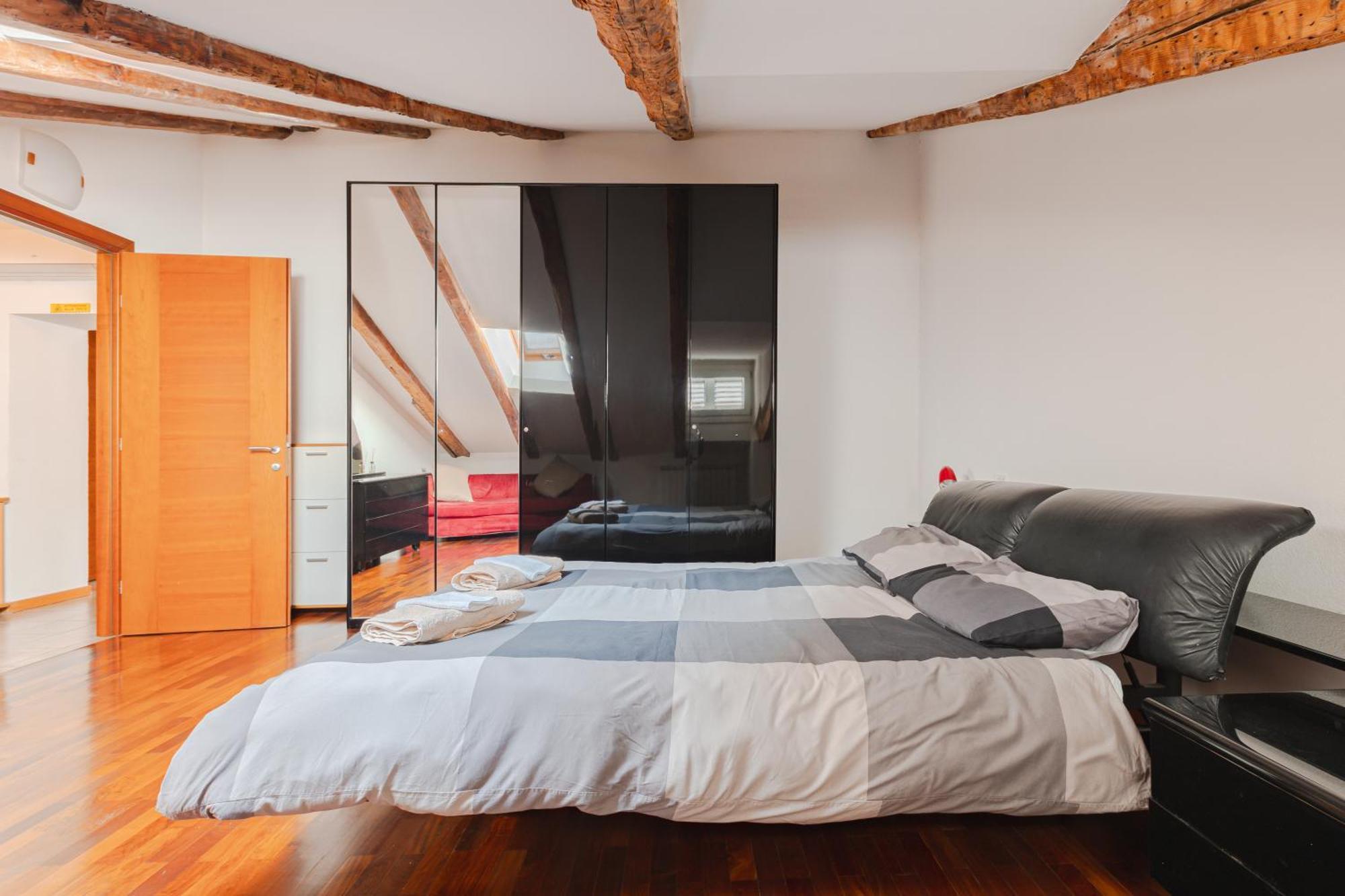 Mansarda Piazza Venezia Apartment Trieste Luaran gambar