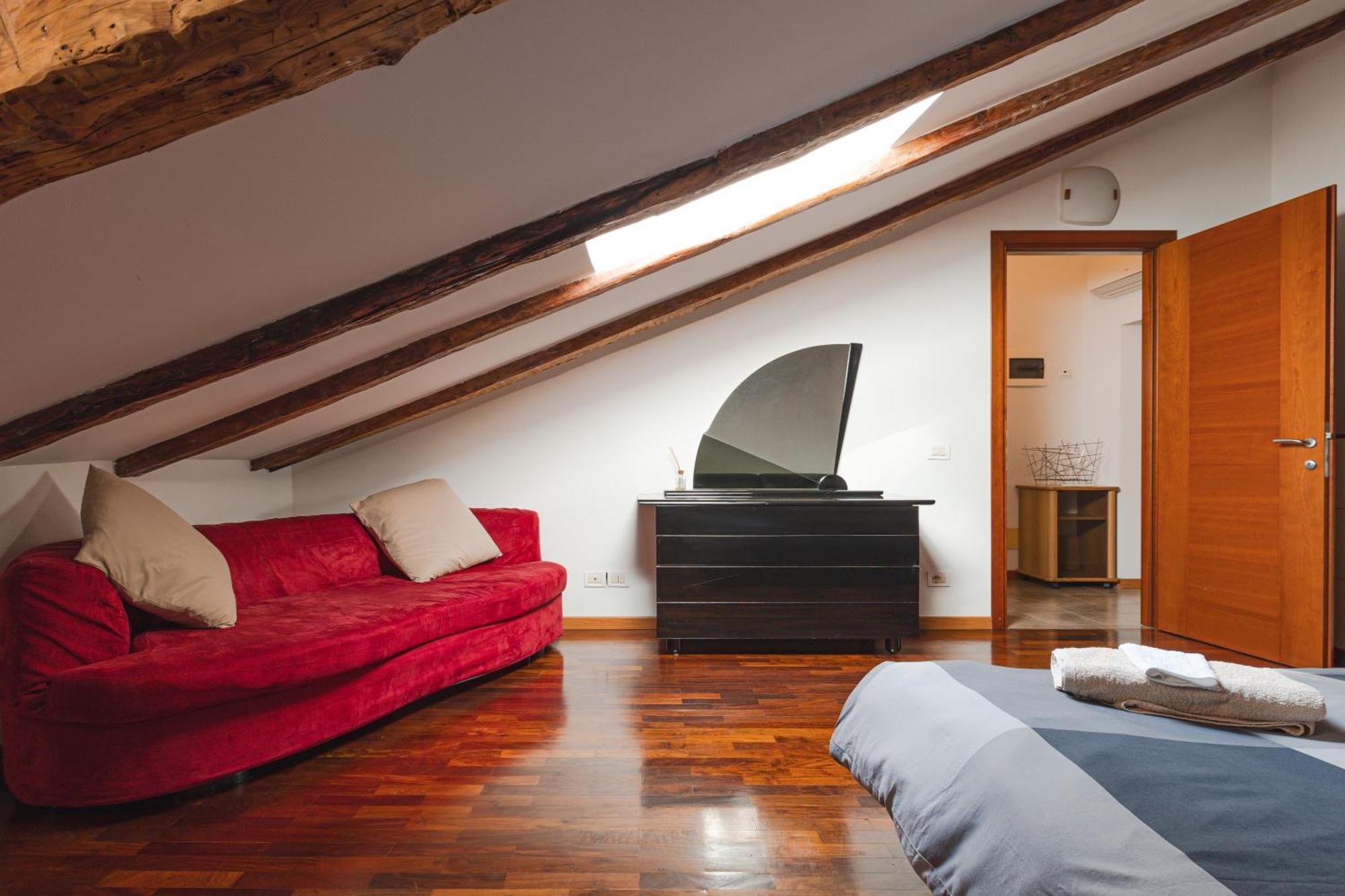 Mansarda Piazza Venezia Apartment Trieste Luaran gambar